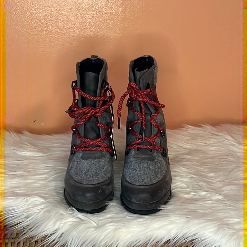 Sorel ‘Brex’ heeled waterproof lace up bootie